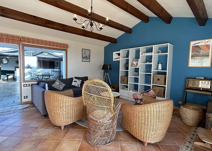 Villa Gu000-18b - 4 Pièces - 7 Couchages La Guérinière